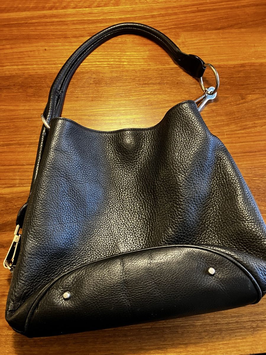 Borse da donna: Beuteltasche Leder schwarz – Usato da Herzogenbuchsee venduto da stellafarella 2