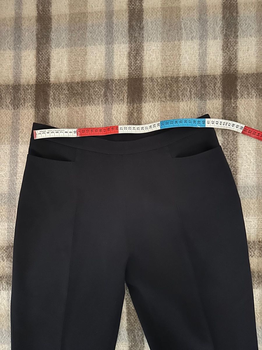 Akris Pantaloni: Akris Punto Damenhose – Usato da Binningen venduto da Yuliya15 3