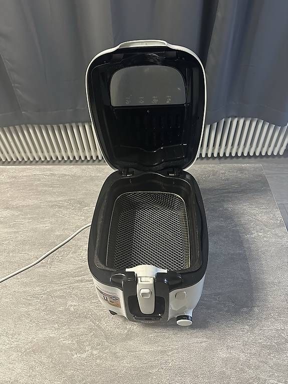 Elettrodomestici da cucina: Tefal Super Uno Fritteuse – Usato da Strengelbach venduto da car_5qjj 1