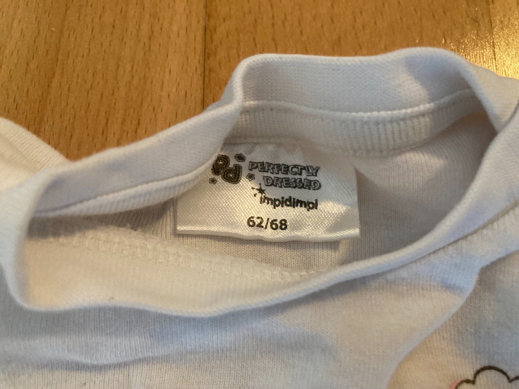 Lotti & Set di vestiti: Langarm T-Shirt und Hose – Usato da Muttenz venduto da Juvenile33 4