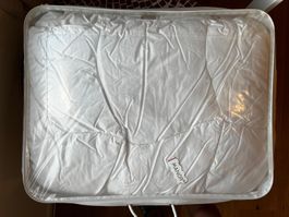 PIGALLO Daunendecke. Ganzjahresduvet.