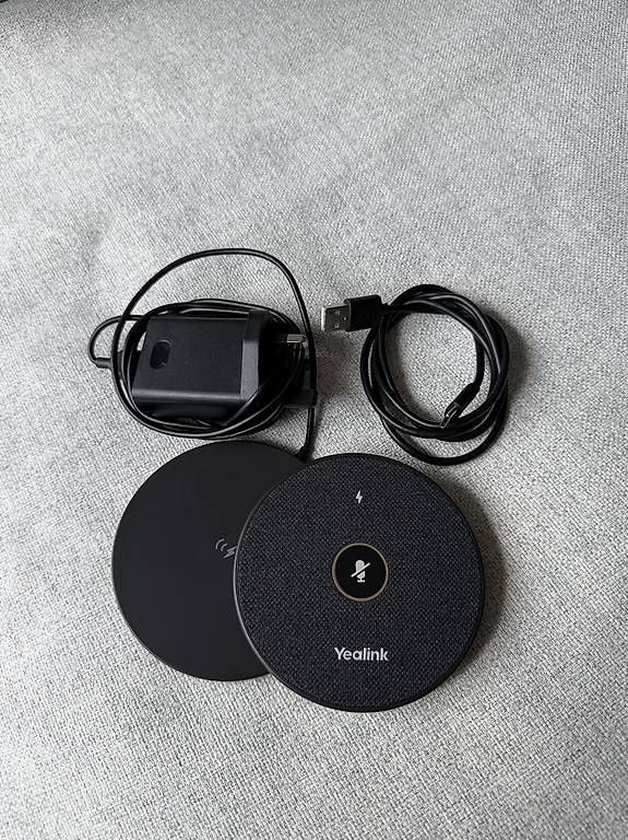 Microphones: AIRHUG 21 USB Conference Microphone – D'occasion à Zürich par YanaZam 1