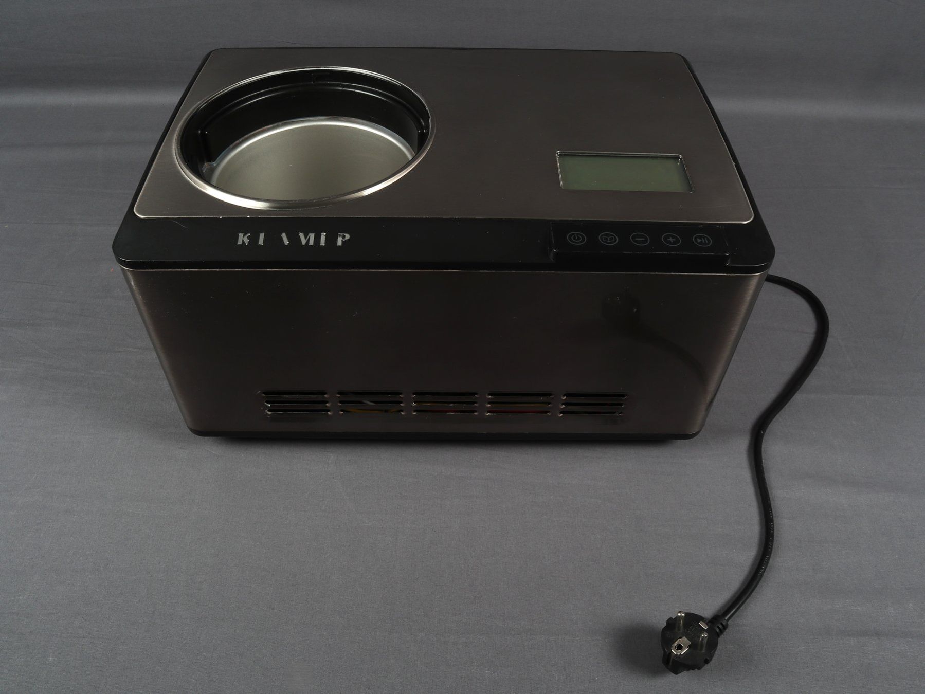 Appareils de cuisine: KLAMER 2 IN 1 Eismaschine – D'occasion à Steinen par Restwert_Steinen 2