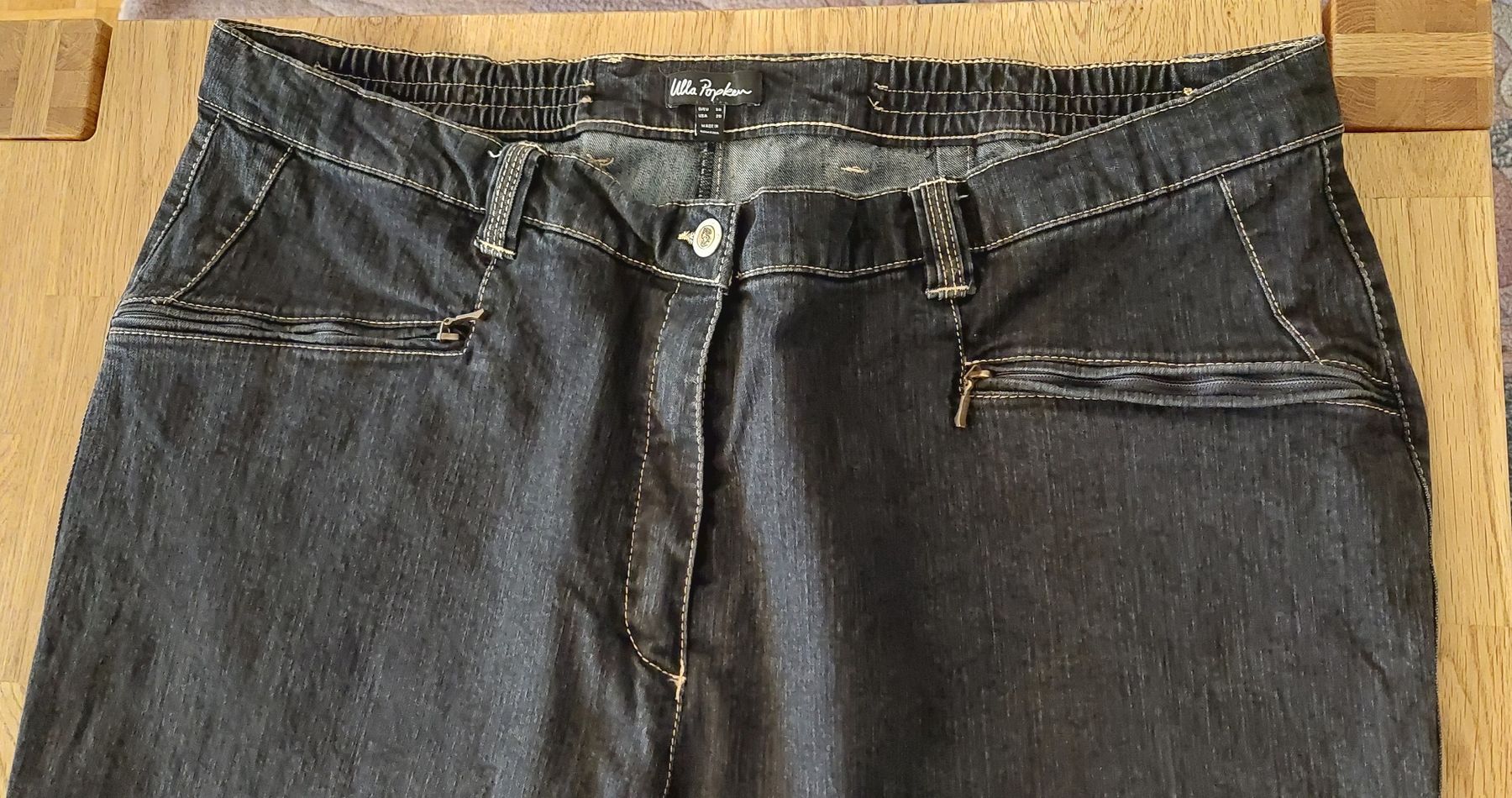 Ulla Popken Jeans: Ulla Popken, Mony Jeans schwarz Gr.50 Lang – Nuovo (secondo la descrizione) da Zürich venduto da lehmi1 1