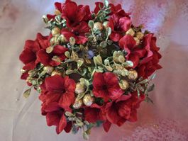 neu: Weihnachtskranz rot gold Künstliche Blumen Deko 21cm