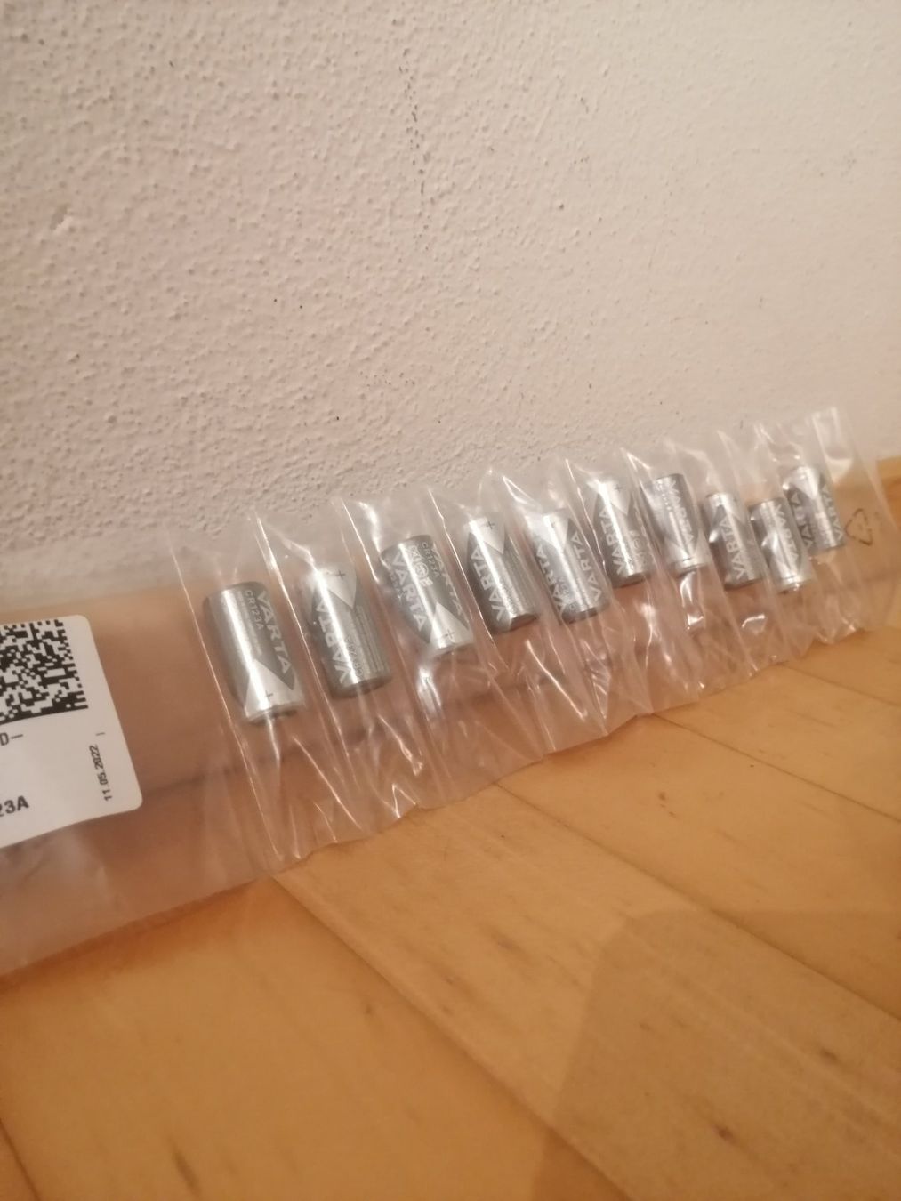 Varta Caricatori & Batterie: VARTA CR123A LITHIUM ×10 – Nuovo e nell'imballaggio originale da Bern venduto da jacoposcacchi 1