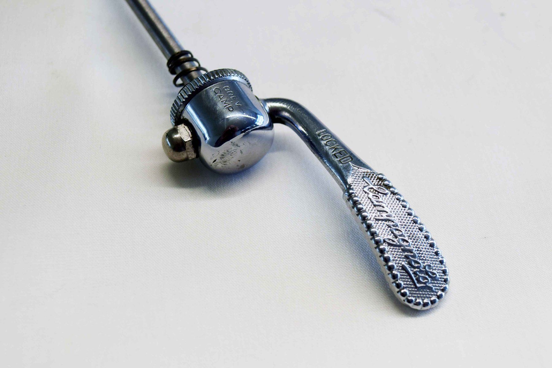 Campagnolo Ersatzteile: Campagnolo Record Schnellspanner HINTEN VINTAGE – Gebraucht aus Luzern von  1