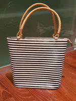 Trendige HANDTASCHE