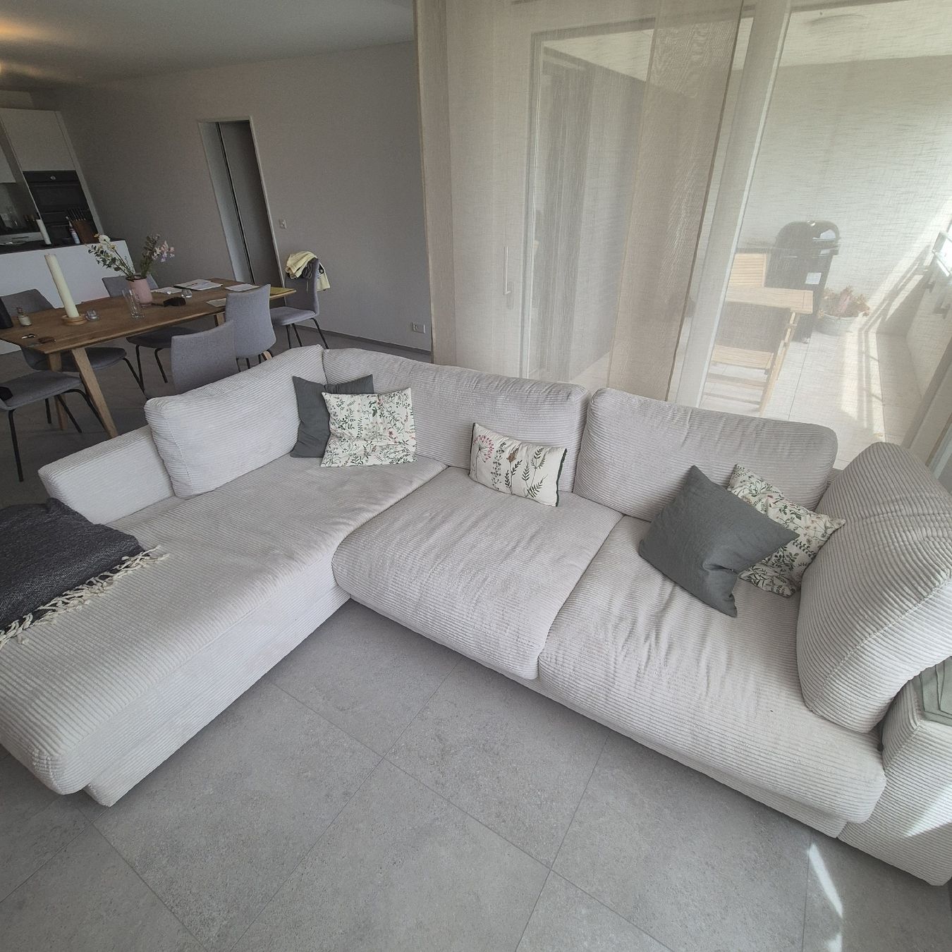 Divani: Ecksofa mit Liegefläche, Stoff Weiss,  – Usato da Wil SG venduto da kor_fk7r 2