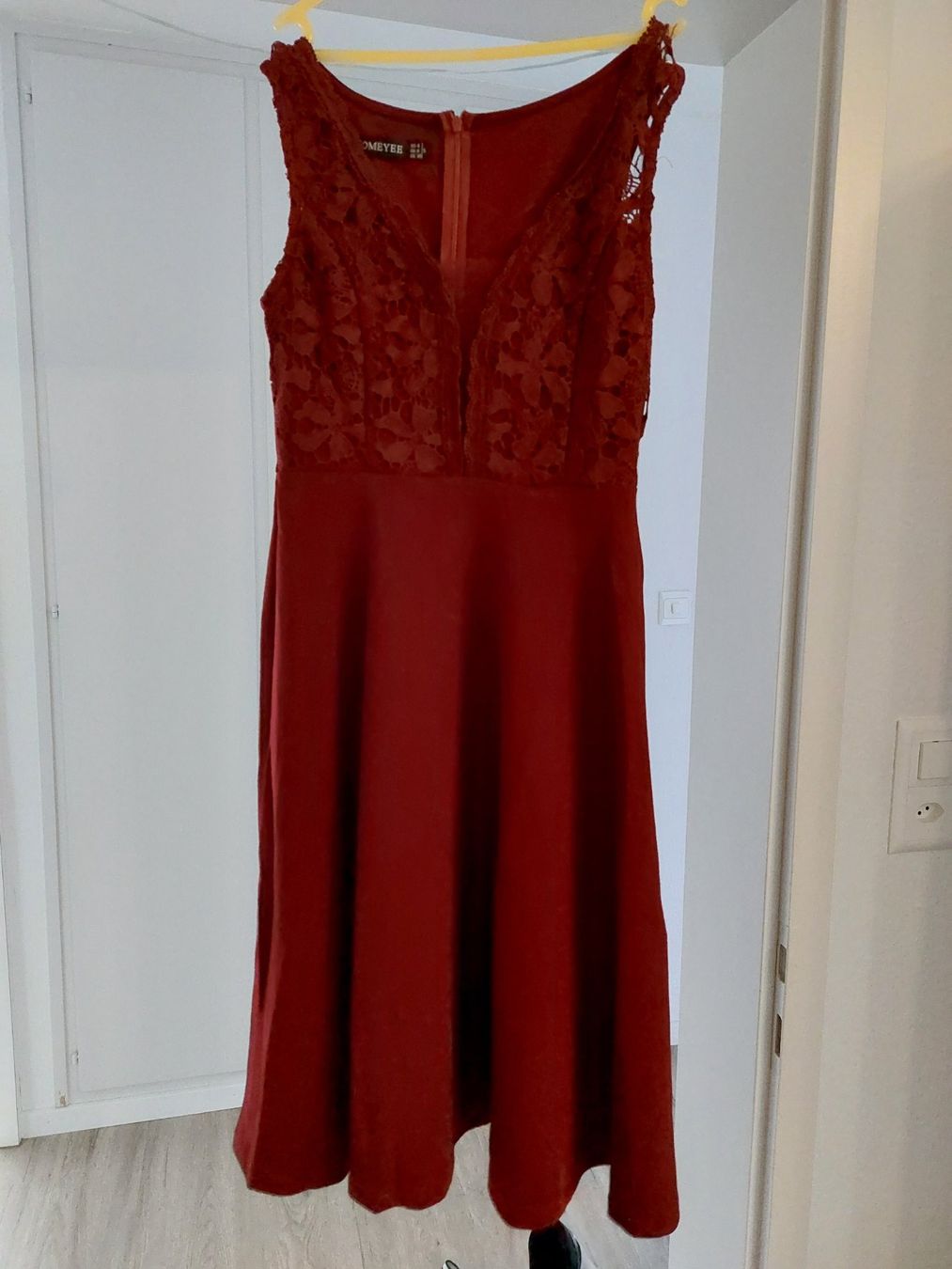 Vestiti: Kleid – Nuovo (secondo la descrizione) da Wangs venduto da Manda30