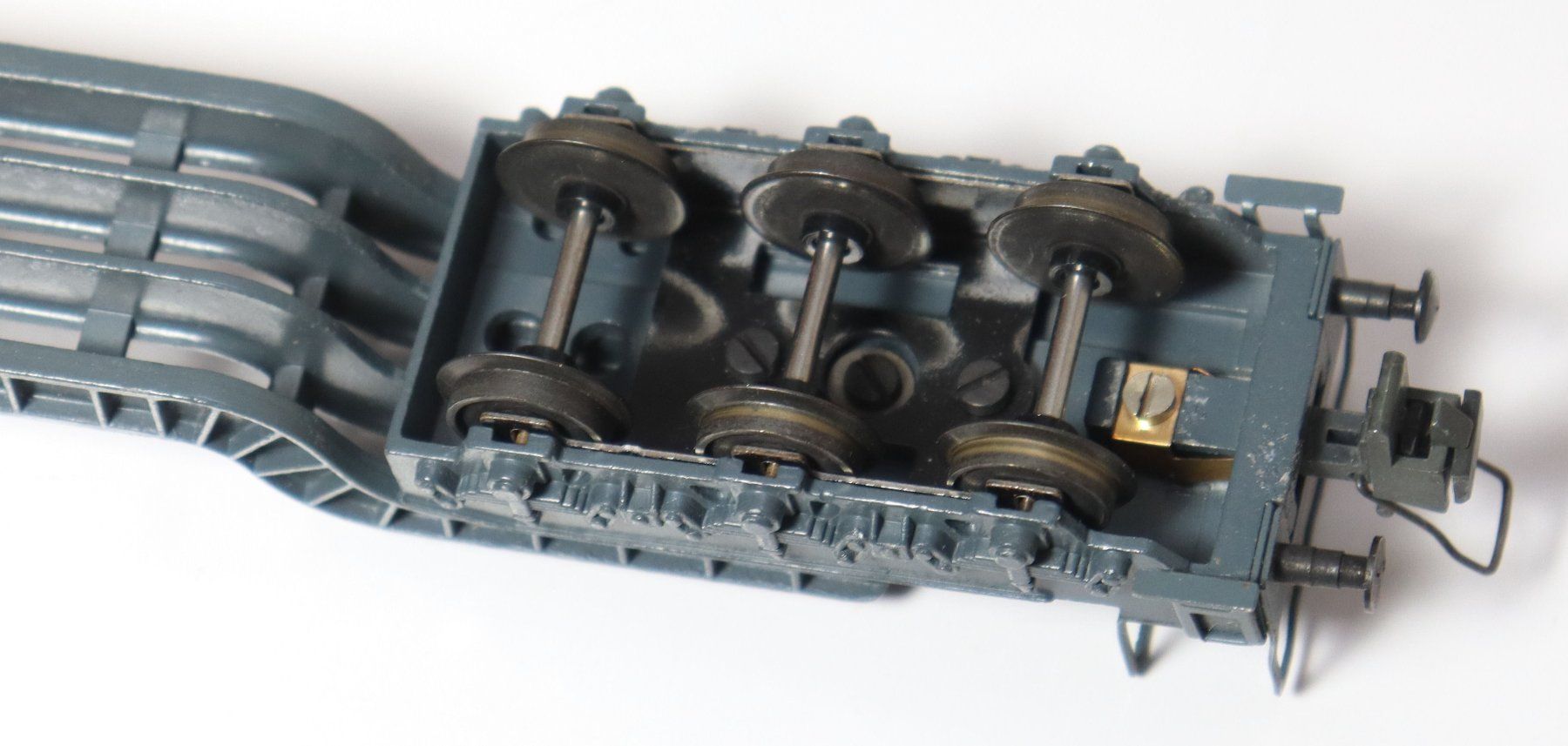 Trix Modellini di ferrovie: Trix Express 3497 Tiefladewagen H0 – Usato da Frick venduto da volvo850driver 7