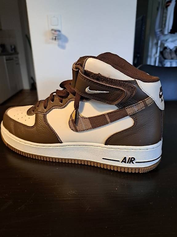 Nike Scarpe da uomo: Nike Air Force 1 – Usato da Frick venduto da berone 2