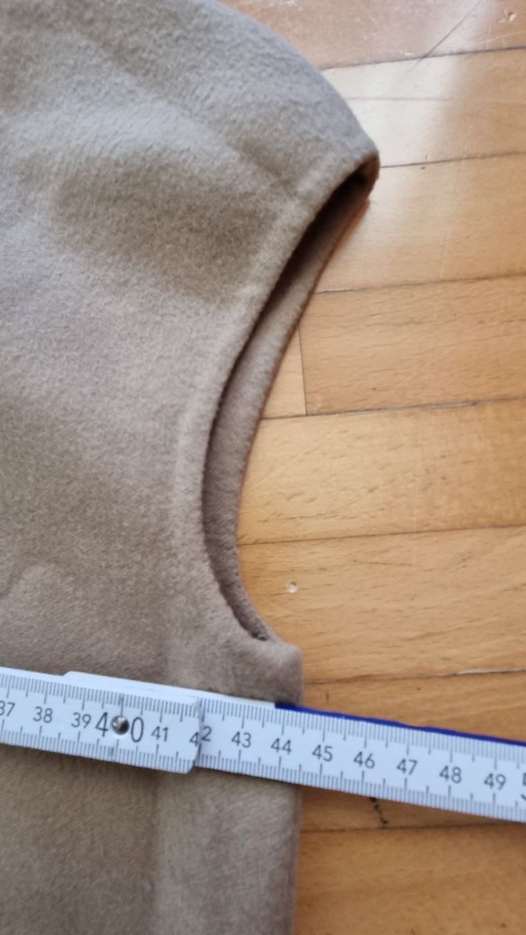Agnona Vestiti: Agnona Kaschmir Cashmere – Nuovo (secondo la descrizione) da Riedikon venduto da Winter21. 7