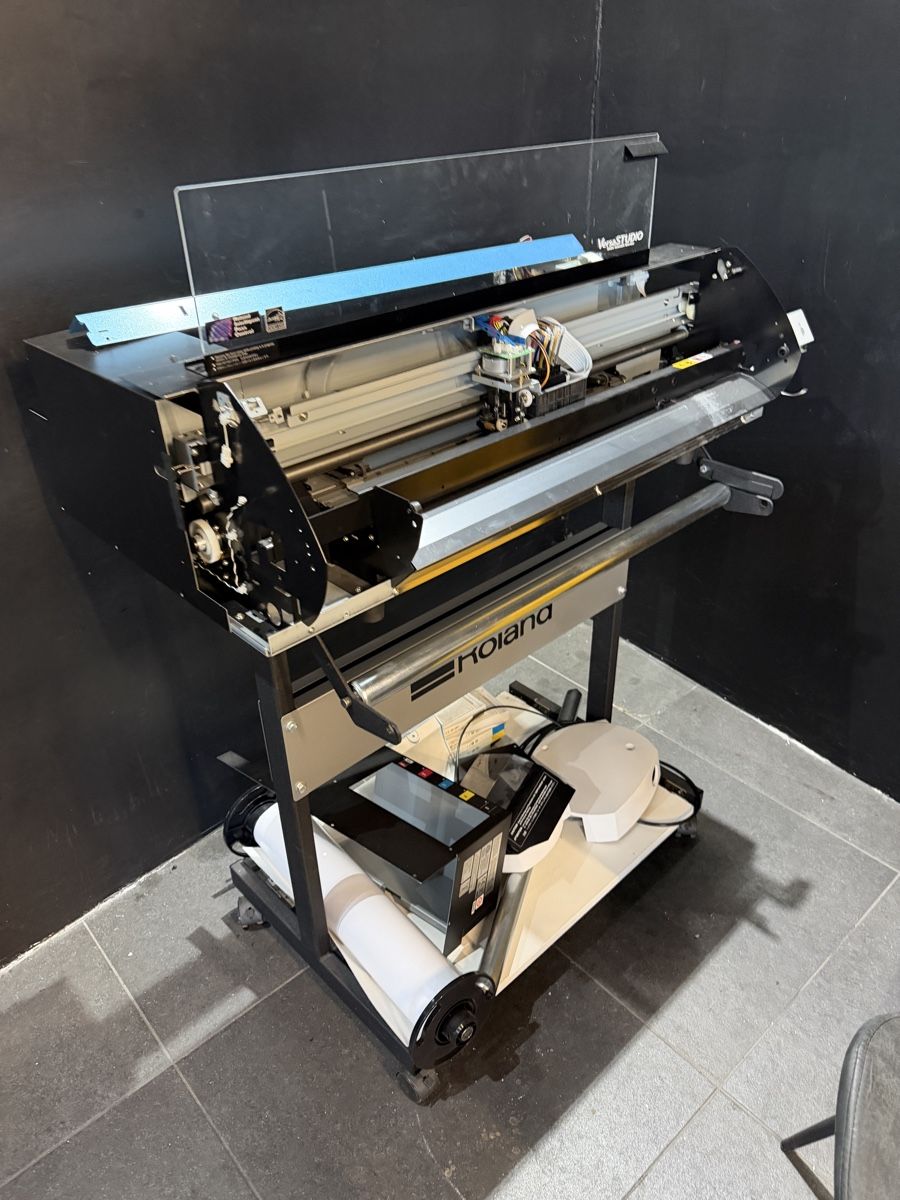 Roland Alle Maschinen: Roland BN 20 Plotter  – Defekt aus Aarberg von nany17 1