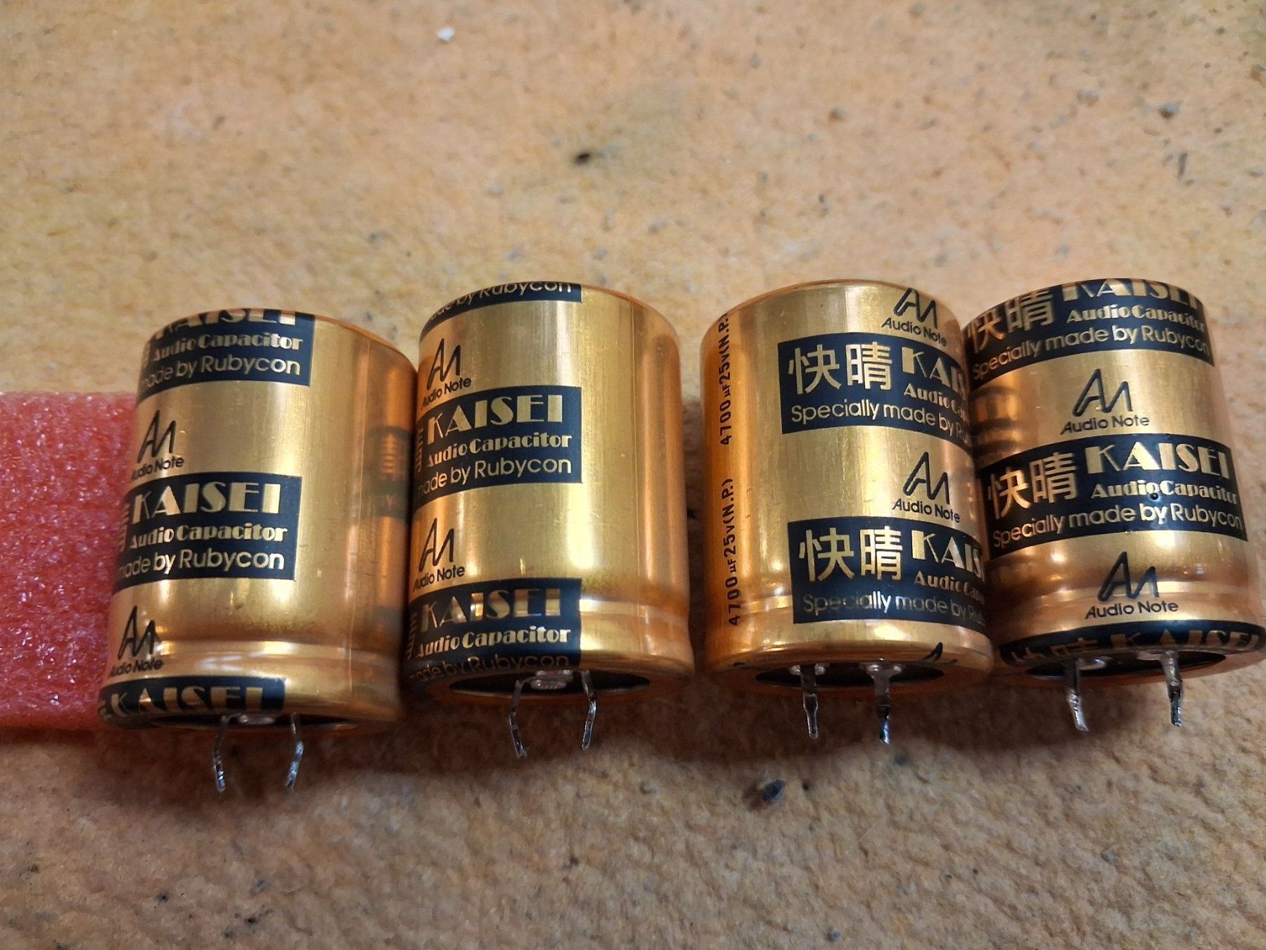 Componenti elettronici: Audio Note Kasei bipolar Elko 4700uF 25VDC – Nuovo (secondo la descrizione) da Wohlen AG venduto da strowo