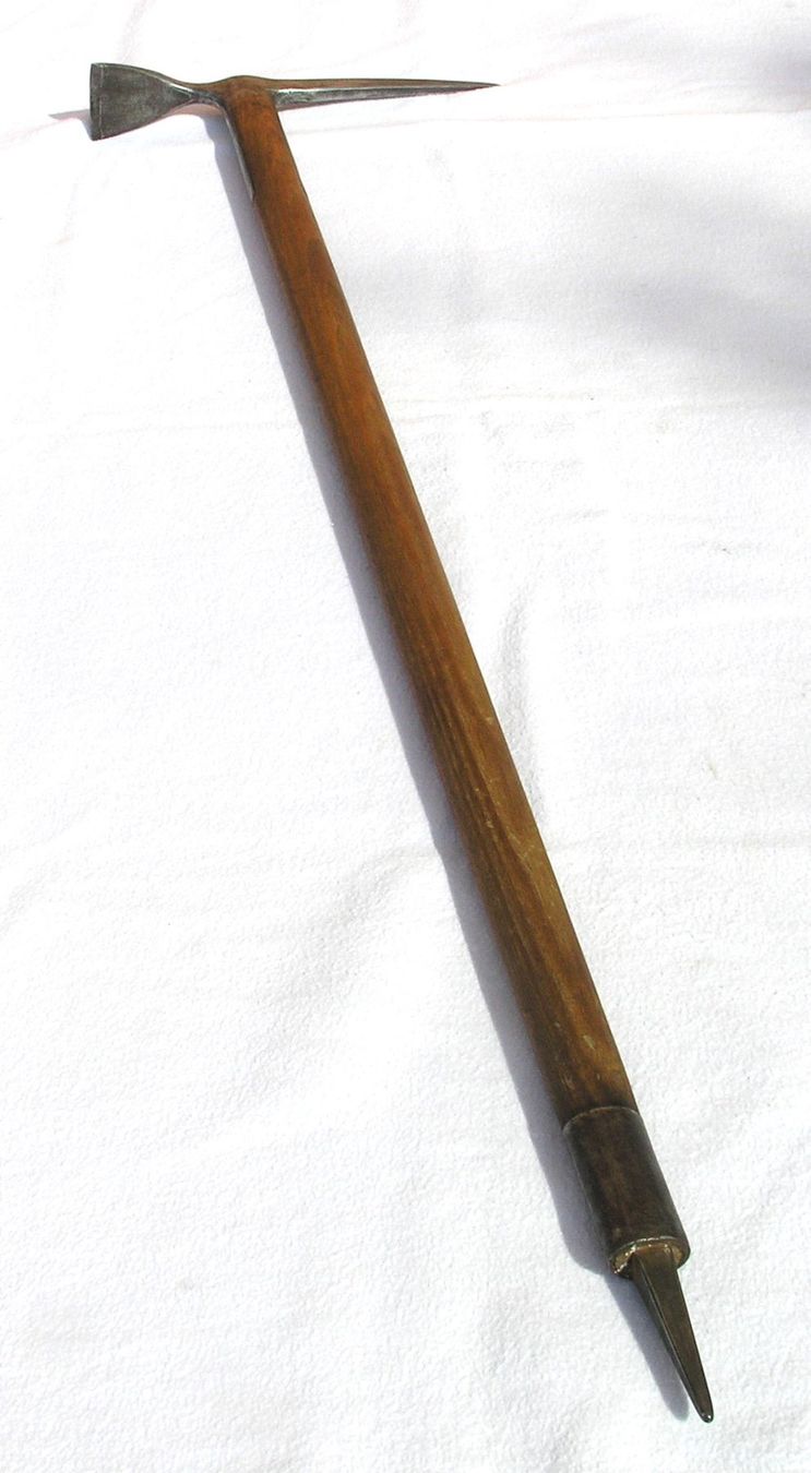 Kletterausrüstungen: TH. BIÖRNSTAD & CO. BERN EISPICKEL PIOLET GLETSCHERPICKEL – Gebraucht aus Grenchen von Antique-hunter
