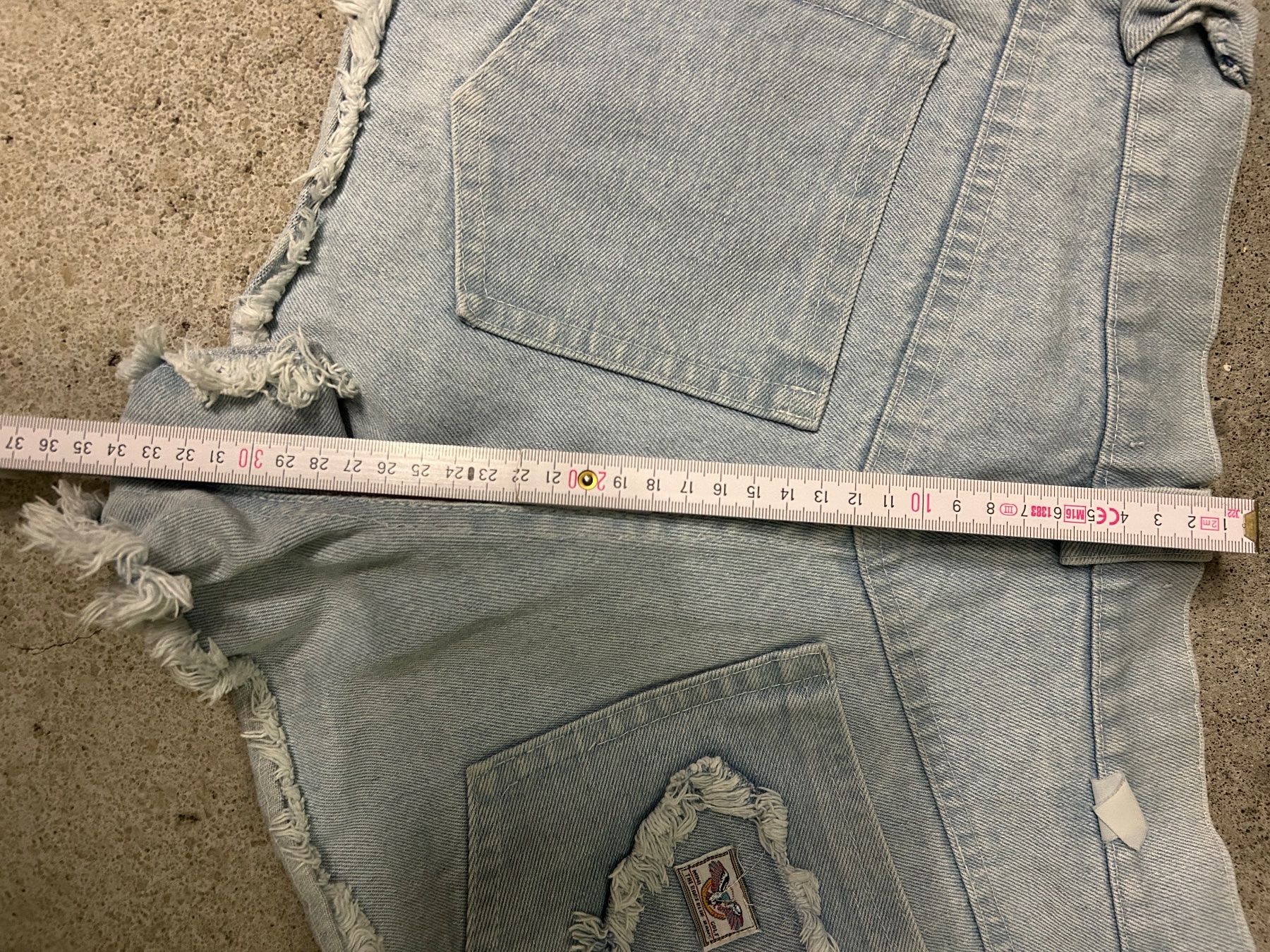 American Eagle Jeans: American Eagel Hotpants – Usato da Aarau venduto da megandris 2