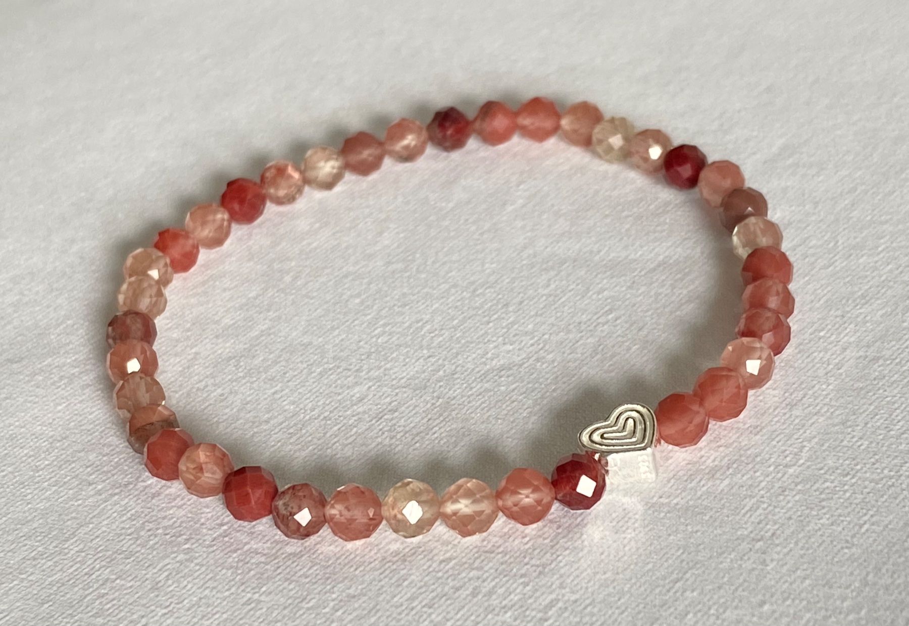 Armbänder & -reifen: Edelstein Armband Andesin facettiert mit Silber – Neu und originalverpackt aus Zuzwil SG von Lemliskat 2