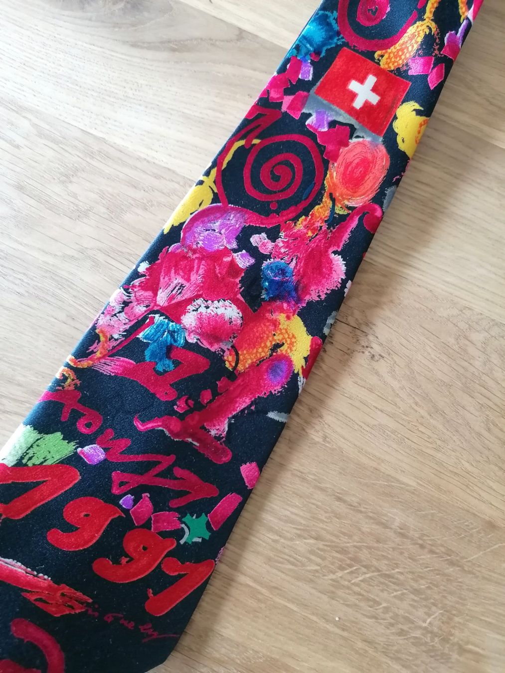 Fabric Frontline Cravatte: Tinguely Fabric Frontline Krawatte - Nr. 4 – Usato da Basel venduto da vintagecollector 1