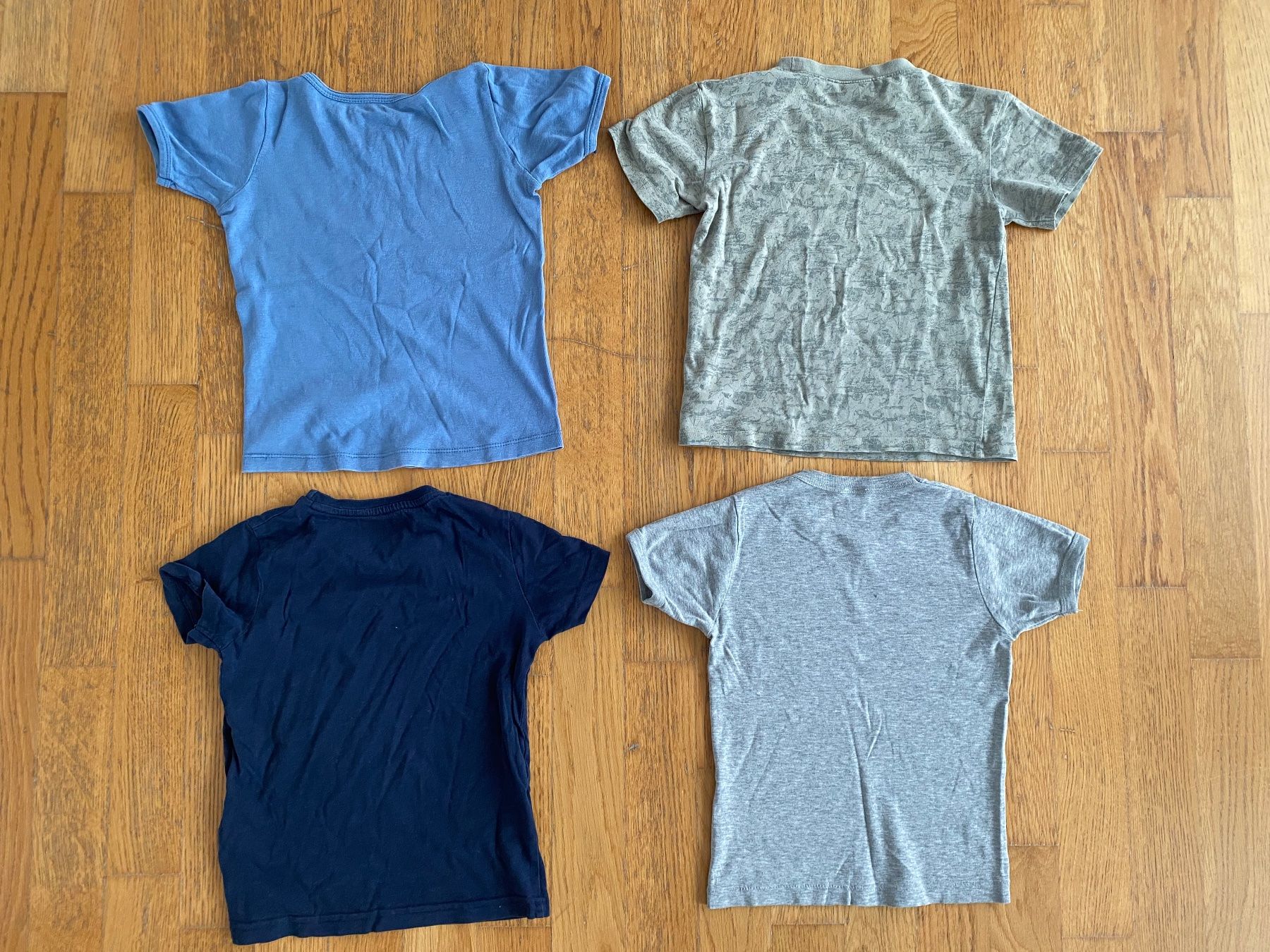 Camicie, T-shirt & Polo: 4 Jungen T-Shirts Gr. 110-122 – Usato da Wädenswil venduto da PeterWaedi 1