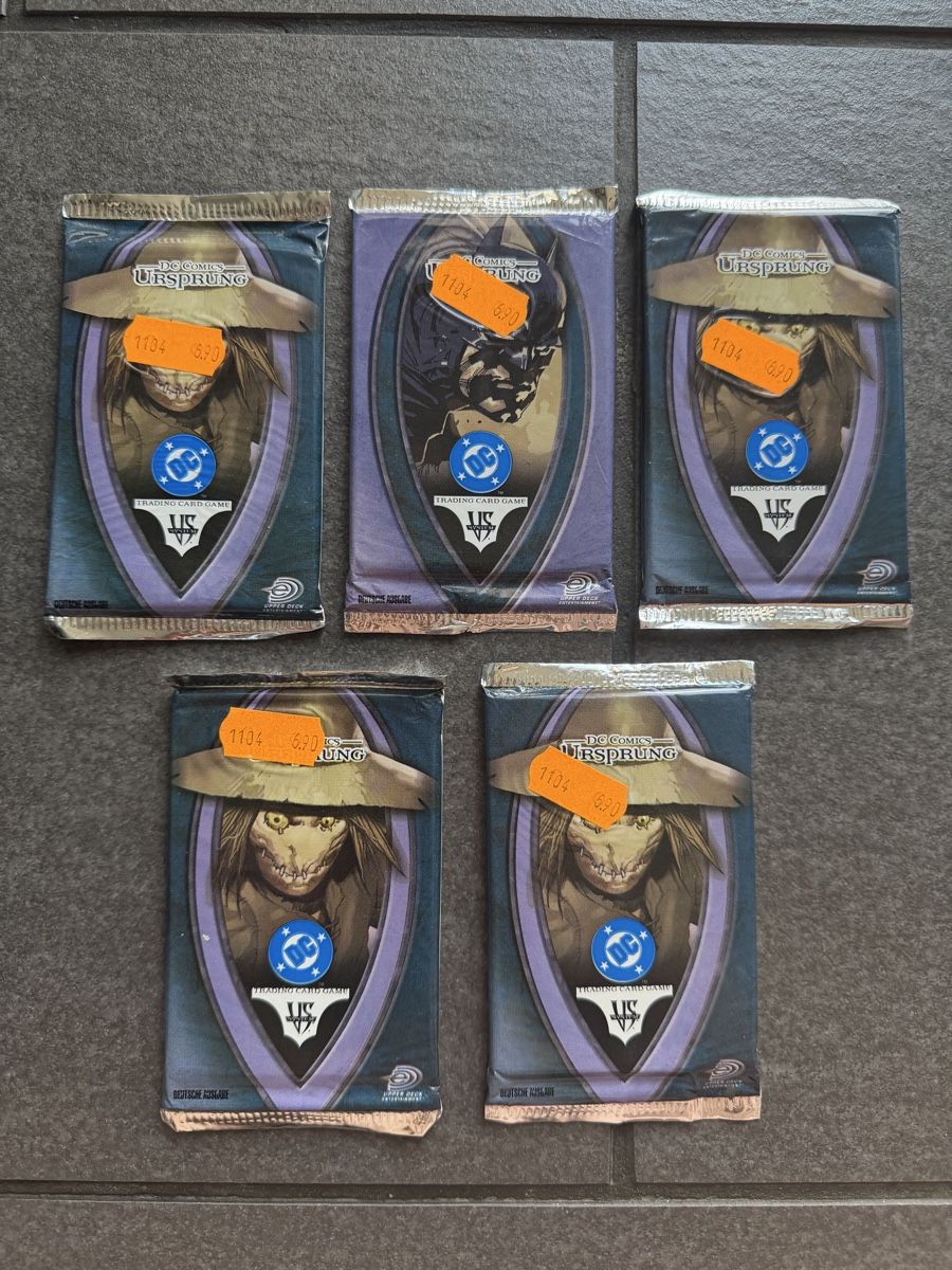 Carte collezionabili: DC Comics VS System Ursprung 5 Booster Packs – Usato da Zürich venduto da cENS0R