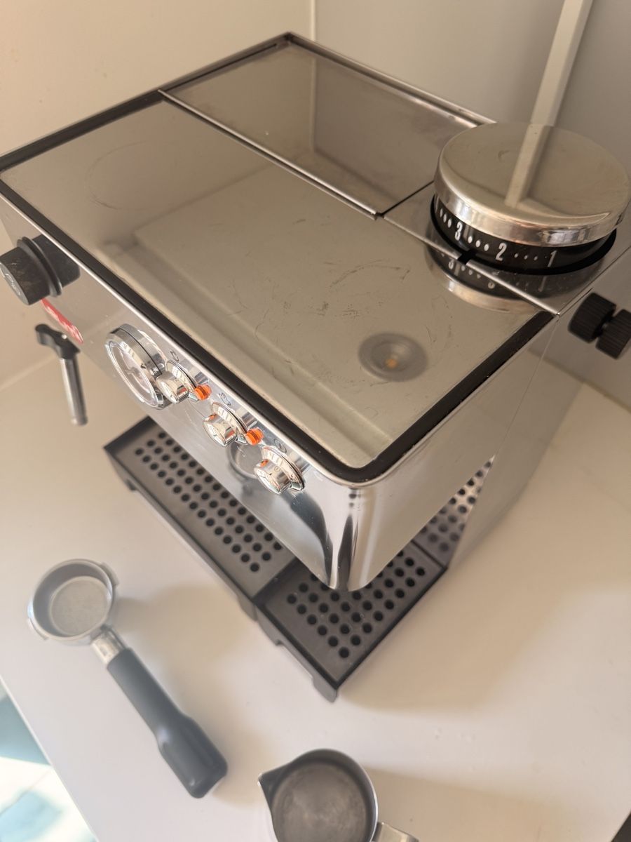 Lelit Machines à café & Machines à expresso: Lelit Anita PL042EM mit integrierter Kaffeemühle – D'occasion à Basel par ozt_pbf8 1