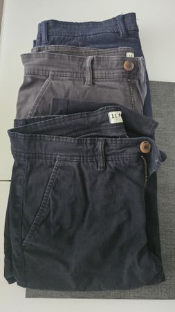 3 pantalons homme