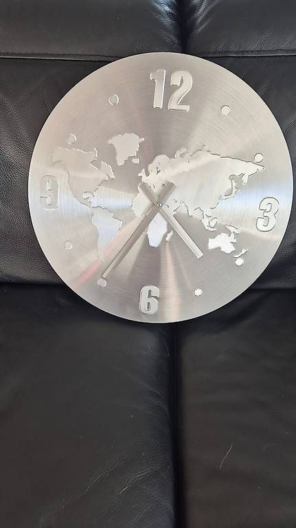 Tutte le decorazioni: Horloge Murale – Usato da Begnins venduto da sil_t5c2