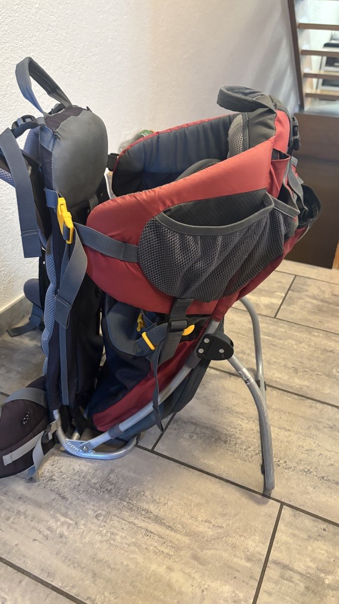Deuter Zaini: Deuter Kindertrage – Usato da Oberwil (Dägerlen) venduto da noemlae 5