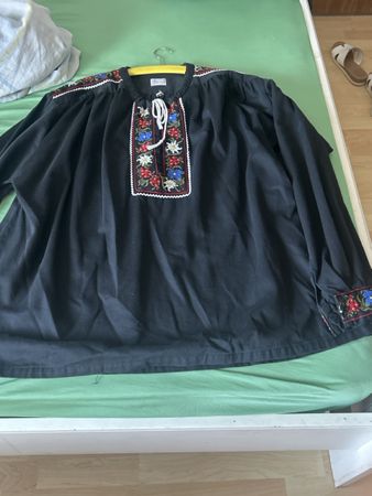 Bluse Atelier Jenni Swisss Made Stickerei Schwarz (I8)