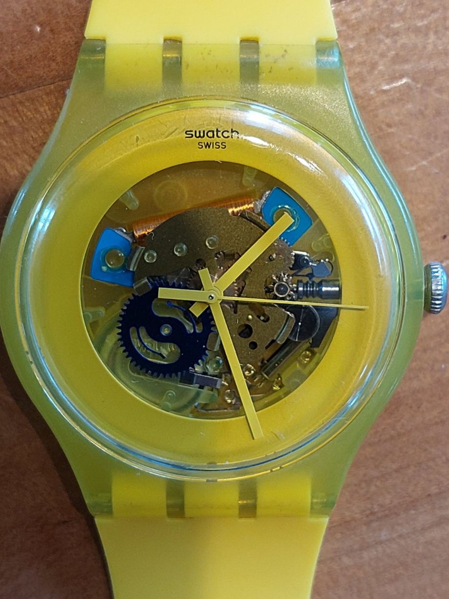 Swatch Orologi: Swatch yellow r51 gelb RAR – Usato da Oberdiessbach venduto da wasserfreak