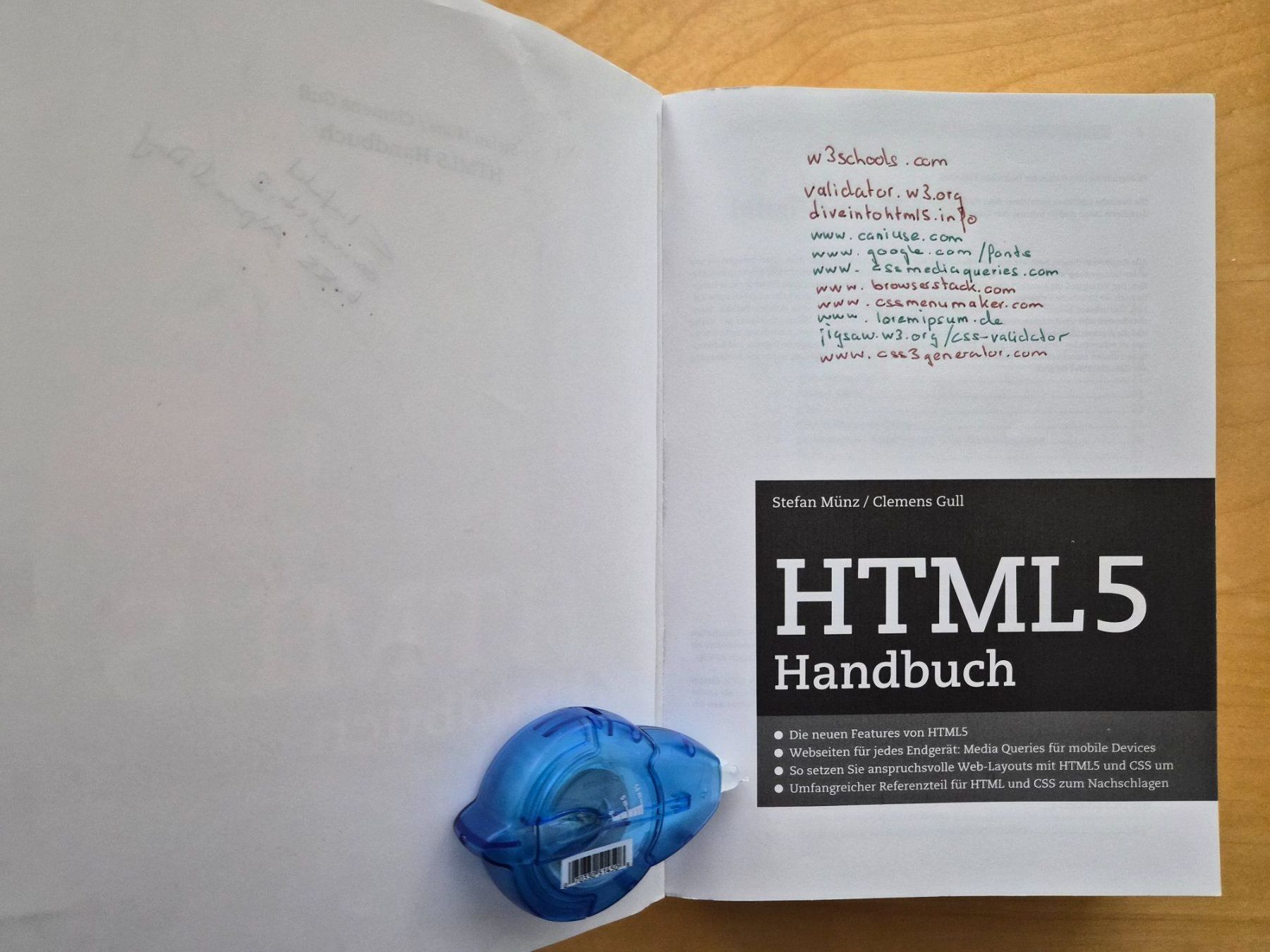Libri: HTML5 Handbuch (von Stefan Münz, Clemens Gull) – Usato da Alpnach Dorf venduto da findelmundo 4