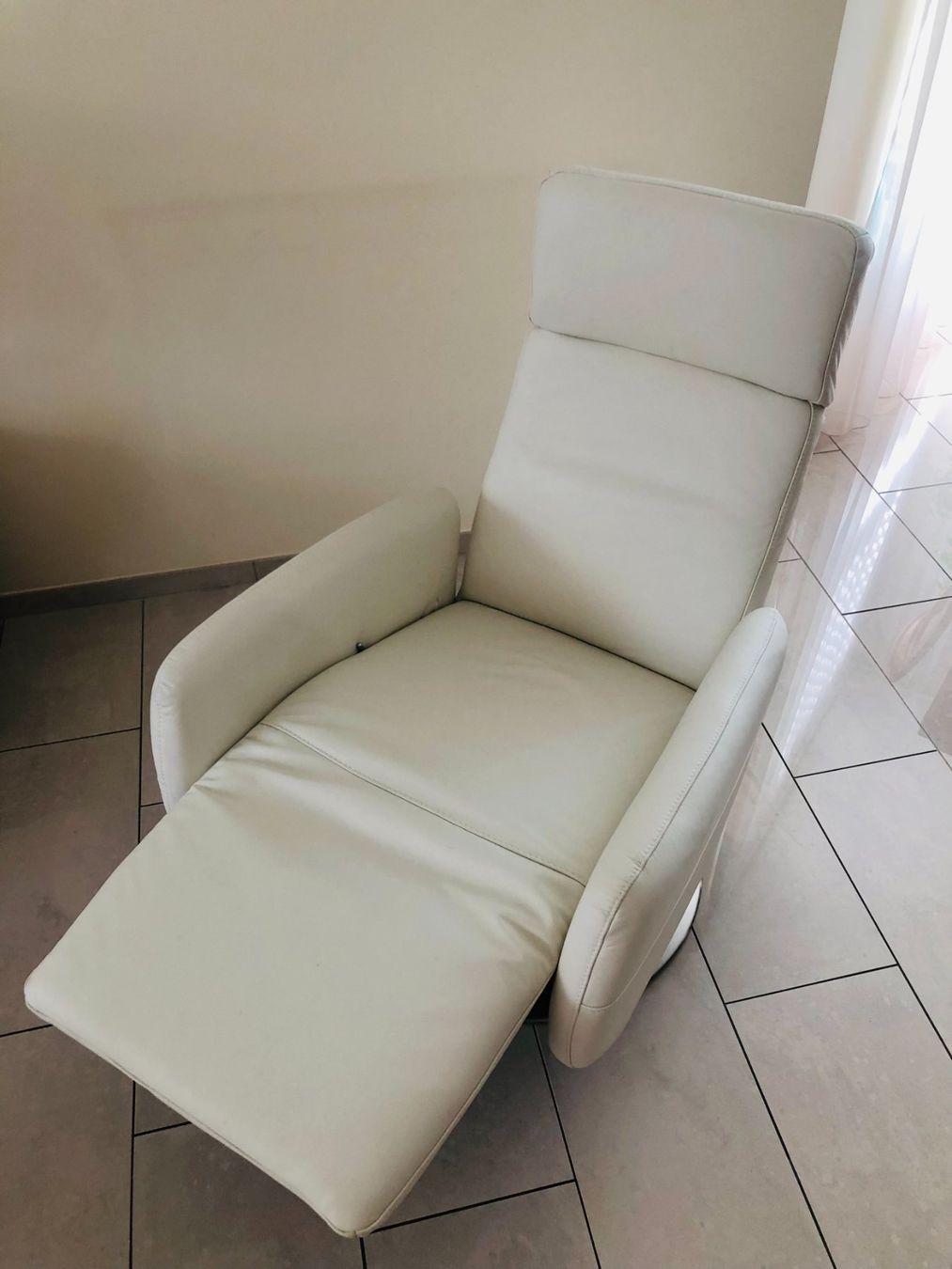 Fauteuils: Stilvoller Ledersessel – Neuf (Voir description) à Baar par alexisbeads 3