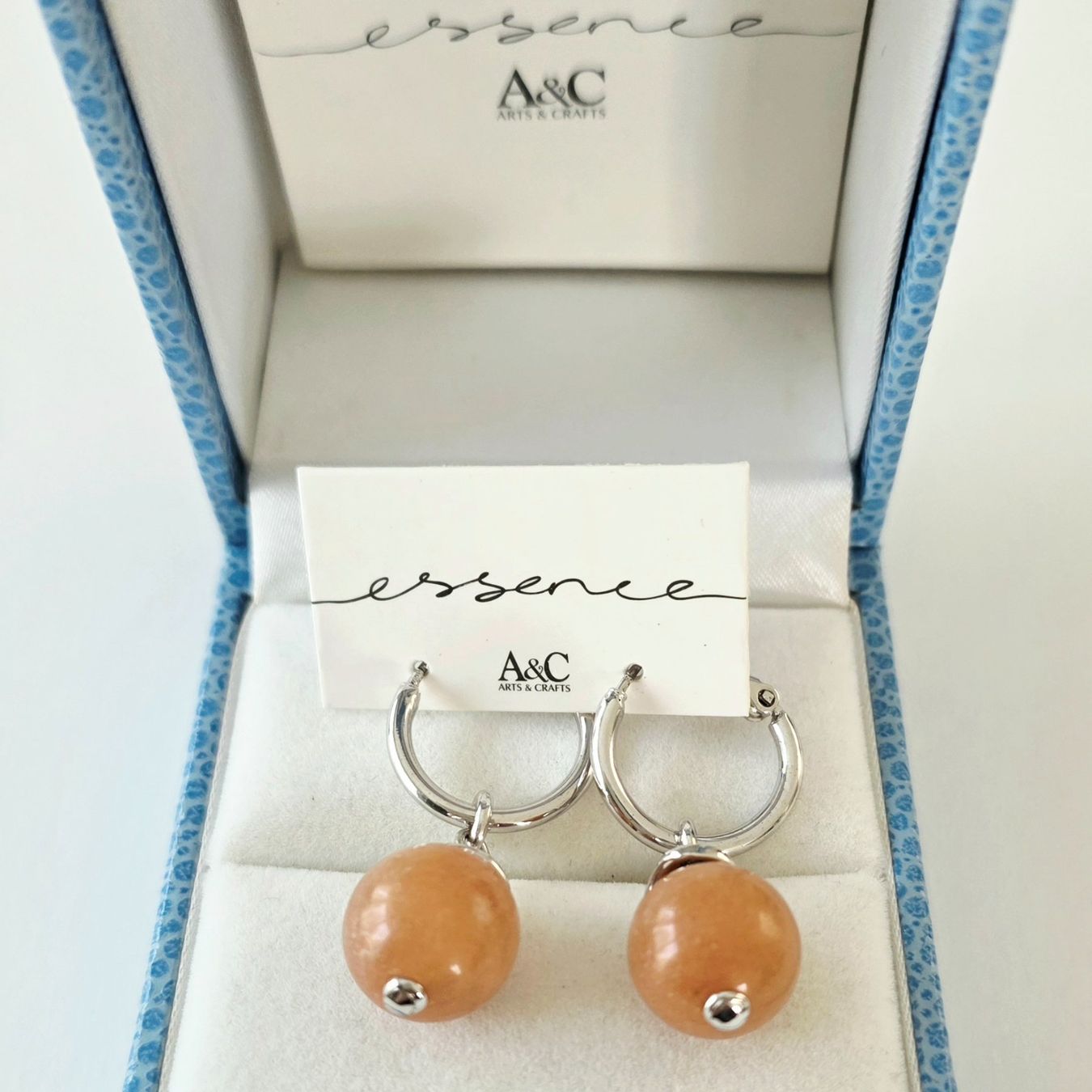Orecchini pendenti & Orecchini a lobo: Design Creolen mit Karneolachat - A&C neu – Nuovo e nell'imballaggio originale da Uetikon am See venduto da Springdream 2
