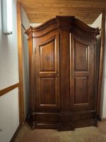 NICHT VERFÜGBAR - Antiker Schrank