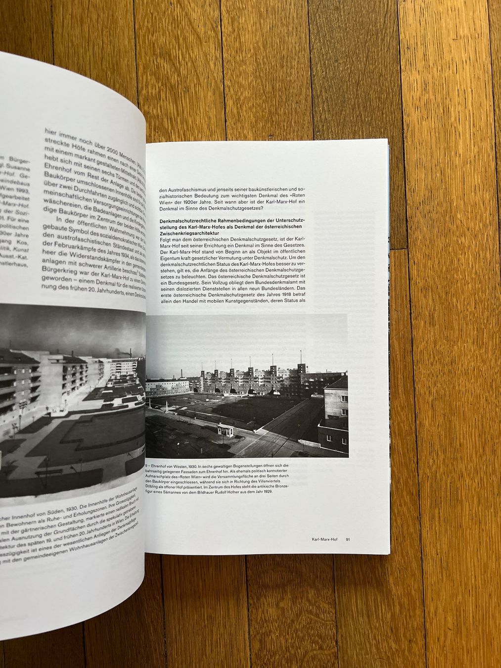 Bücher: Die Stadt der Moderne – Gebraucht aus Obfelden von Zocci 2
