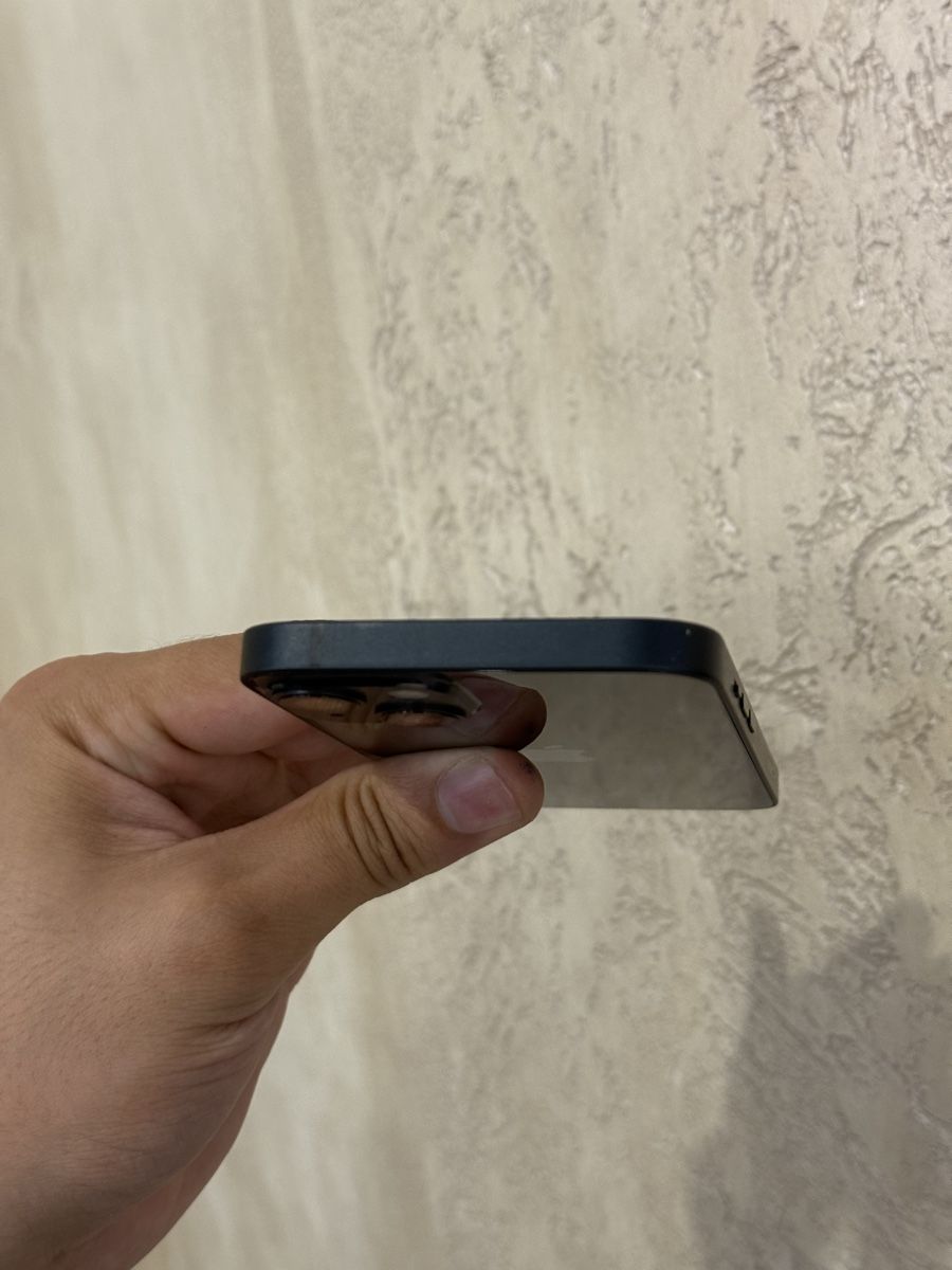 Apple Telefoni cellulari / Smartphones: Iphone 13 128 gb battery 92 %  – Nuovo (secondo la descrizione) da Chippis venduto da mig_8ns6 7