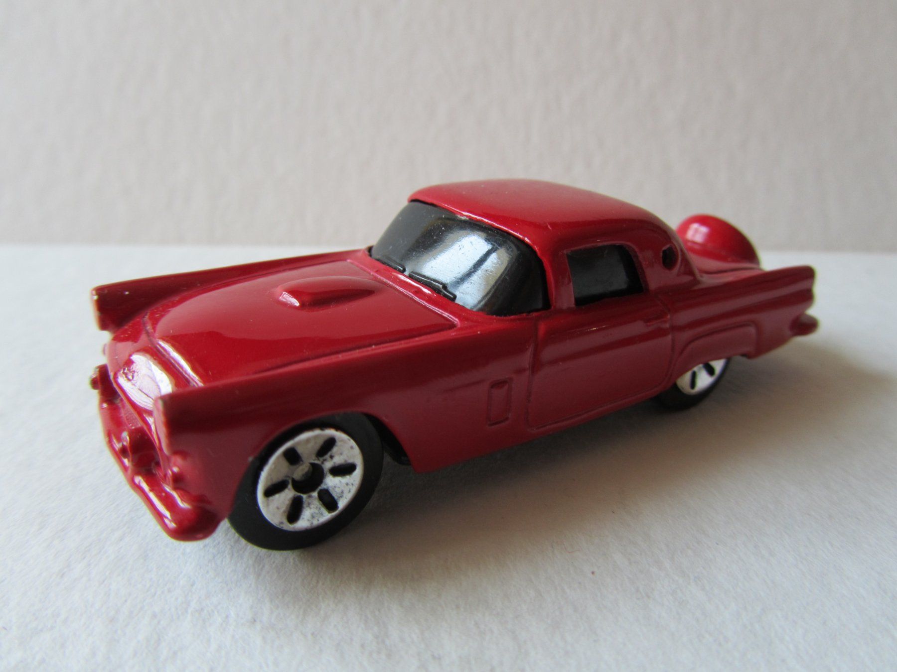 Maisto Modellini d'auto: Ford Thunderbird, Maisto China – Usato da Weiningen ZH venduto da dietsch57