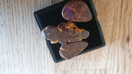 3 Boulder Opal