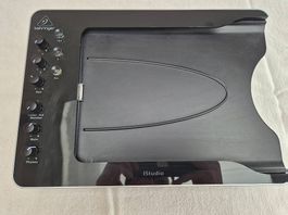 Behringer iStudio iS202