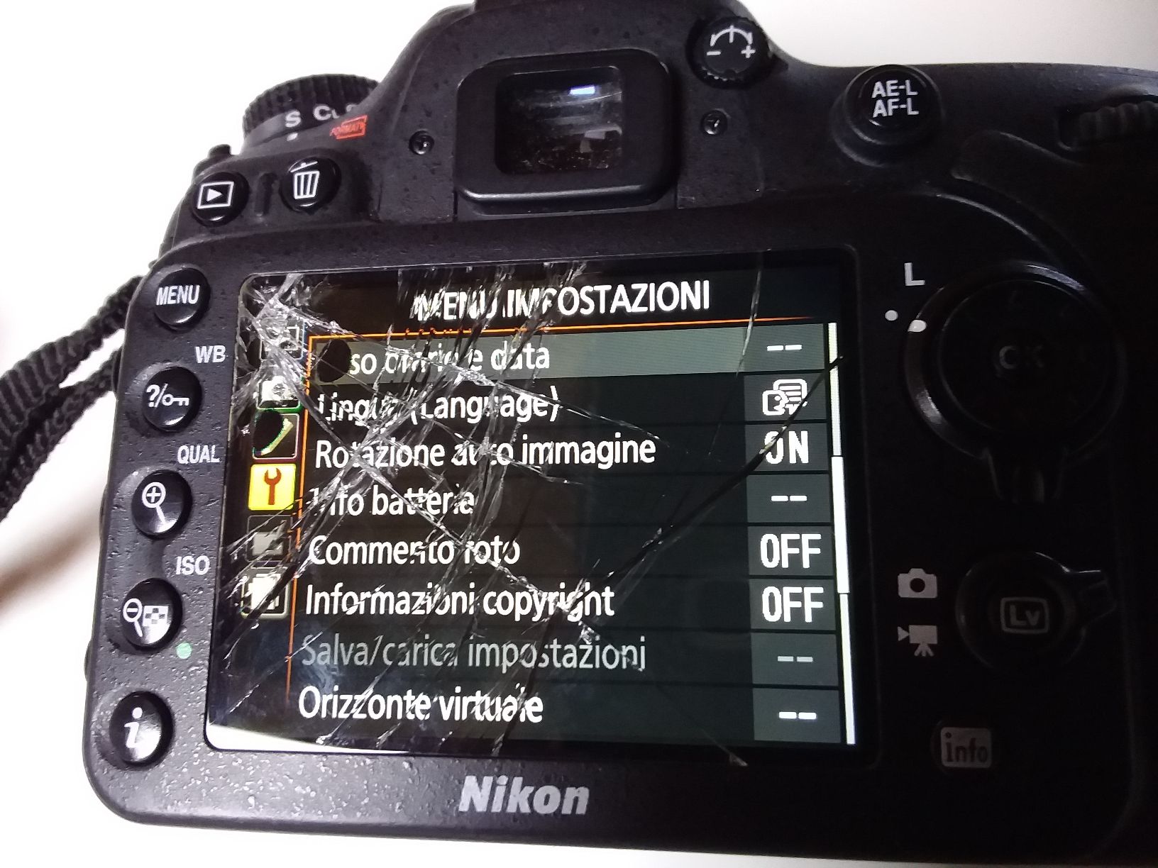 Nikon Appareil photo: Nikon D7100 – Défectueux à Ligornetto par Gurzo 5