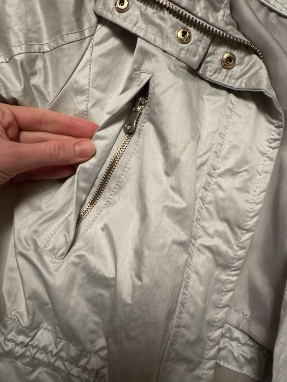 Zara Vestes: Zara Woman Silver Parka, Gr. S – D'occasion à Vesenaz par nat_mq8l 3