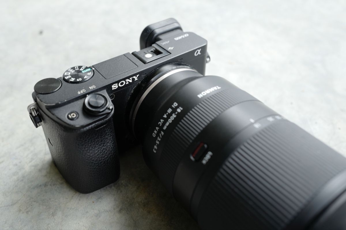 Sony Fotocamera: Sony A6400 ohne Objektiv – Usato da Wald ZH venduto da rocknrollyy