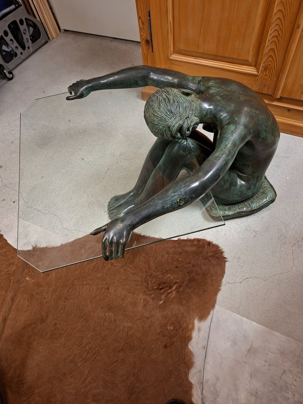 Tavoli: Coutschtisch Branche Skulptur – Usato da Birmensdorf ZH venduto da Roman59 2