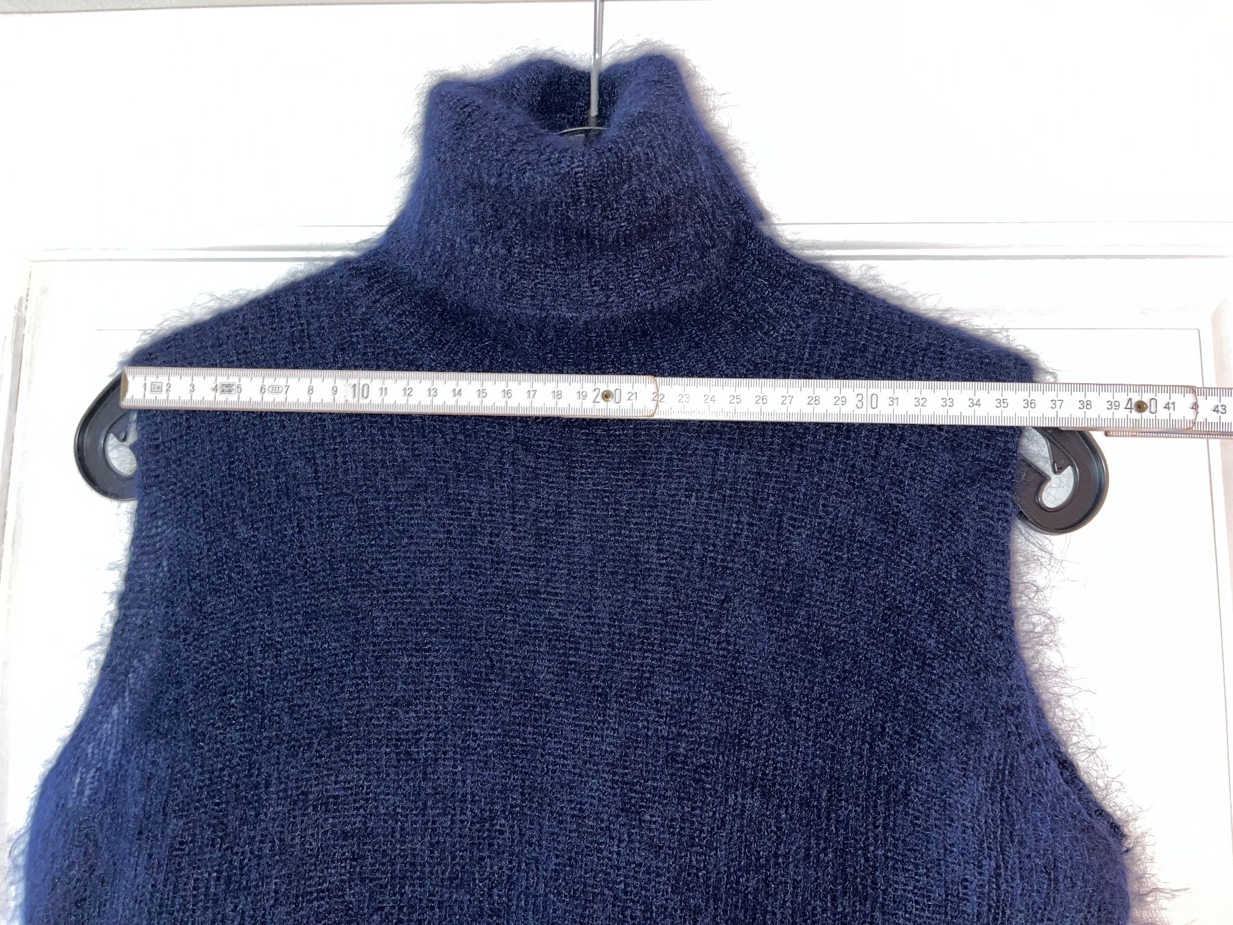 Bally Pullover & Sweatshirts: Bally ärmelloser Rollkragenpullover 44, dunkelblau – Gebraucht aus Riet (Neftenbach) von kim_gfw6 3
