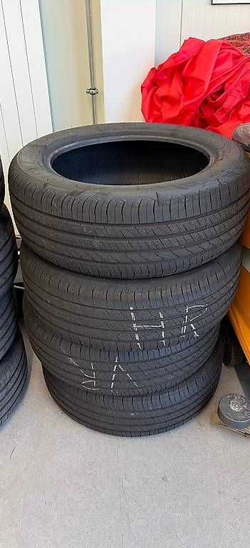 Pneumatici & Ruote complete: 215/55R17  Good Year Efficient Grip – Usato da Oberrohrdorf venduto da nuba78