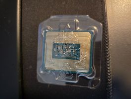 Intel Core i7-12700K