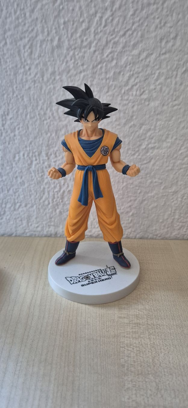 Figurines: Son Goku Superhero – Neuf (Voir description) à Chur par mountainlover1
