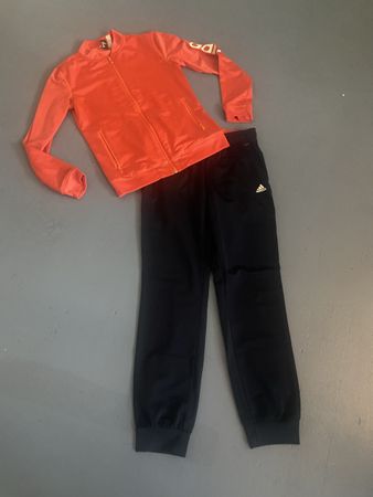 Adidas-Trainer, dunkelblau-rot, Gr. 34-36