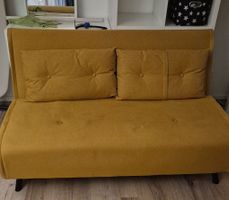MADE.com Haru Schlafsofa 2-Sitzer – Honey Yellow 
